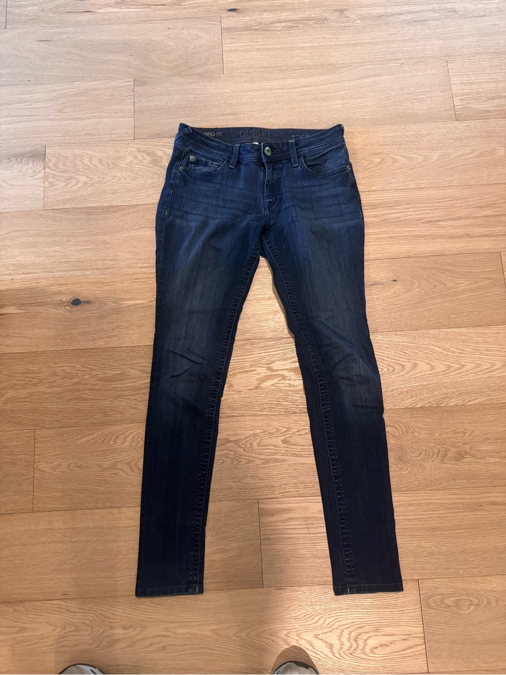 DL1961 Women's Dark Blue Boot Cut Jeans - Amanda style “Moscow”